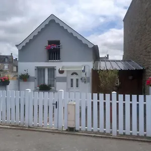  Casa vacanze Gite The Georgette House Francia
